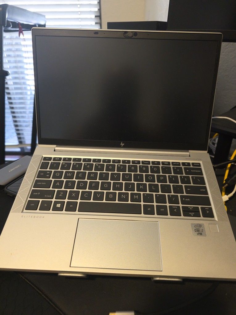 HP Elitebook 830 G7