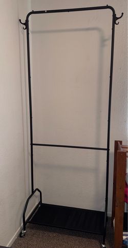 Clothes rack