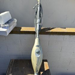 Shark Steam Mop With Accesories