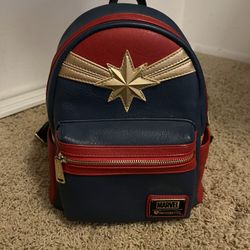Captain Marvel Lounge Fly Backpack 
