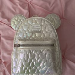 Loungefly  Mickey Mouse Iridescent Quilted Backpack New w/o Tags