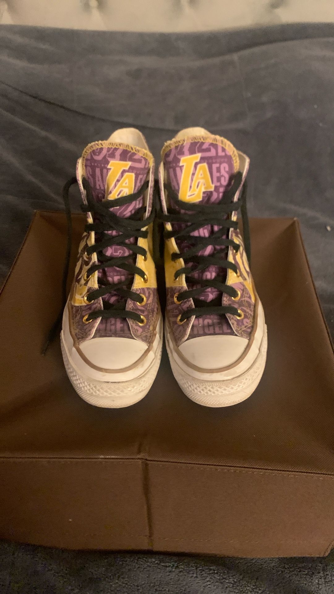 Converse Custom Lakers Design Size 5 (Men’s)