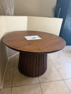 New Round Table