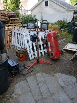 Double Headed Work Light