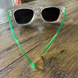 Toddler Mirrored Sunglasses – UV400 Protection – Stylish Retro Look For Kids