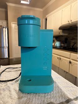 Keurig K-Express Essentials Single Serve K-Cup Pod Coffee Maker - Tropical Blue