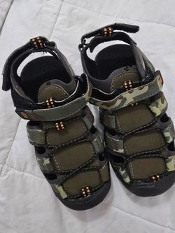 Child's sandals