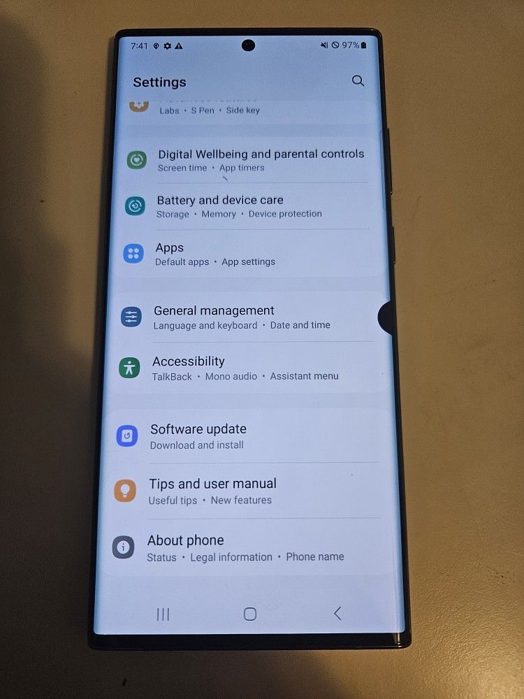 GALAXY S22 ULTRA 512GB UNLOCKED BLACK SPOT IN SCREEN