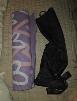 Yoga mat with bag