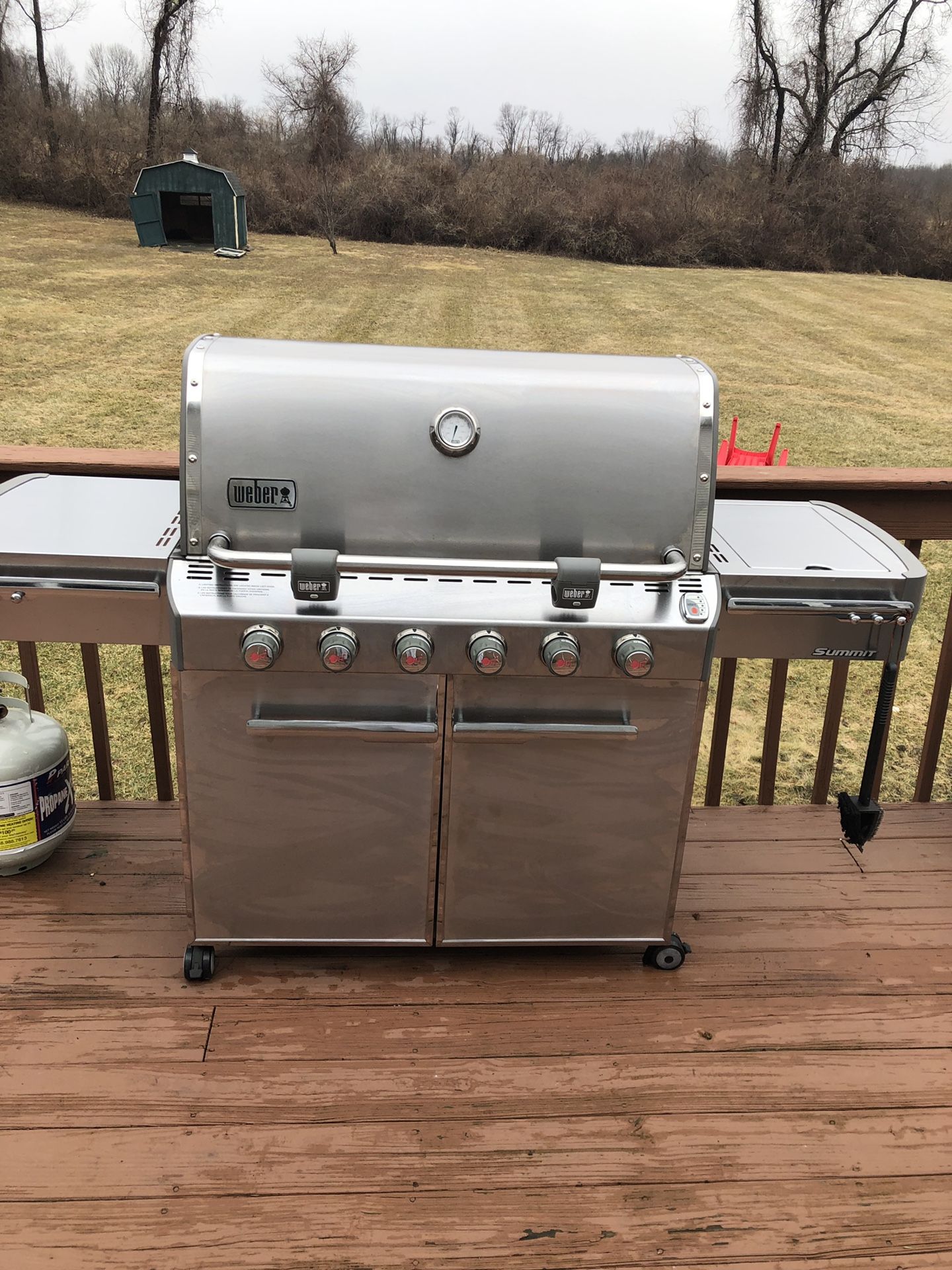 Weber summit 6 burner top