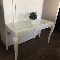 Entry Table L 59 W 19 T 28