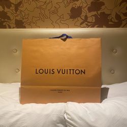 Louis Vuitton Shopping Bag