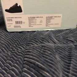 Lavin black n silver