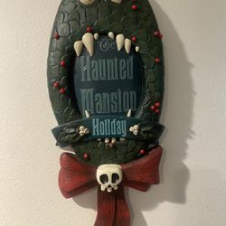 Haunted Mansion Holiday Nightmare Before Christmas Wreath Plaque