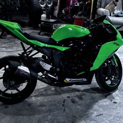 2025 Kawasaki Zx6r 636 krt edition
