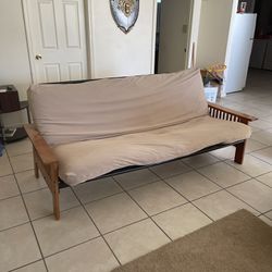 Futon Daybed