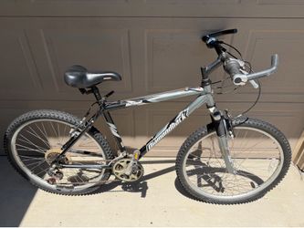 Diamondback Outlook Mountain Bike