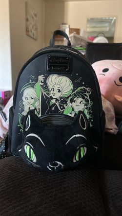 Brand new hocus pocus loungefly
