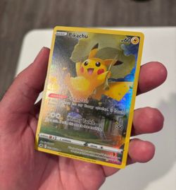 Pokémon Pikachu Crown Zenith GG30/GG70 NM
