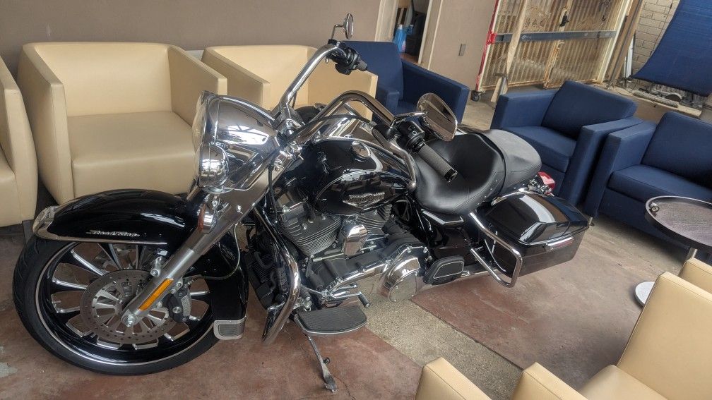 2015 Harley Davidson Road King