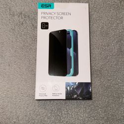 iPhone 15 Pro Privacy Screen Protectors 