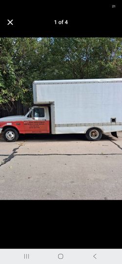 Moving truck for sell