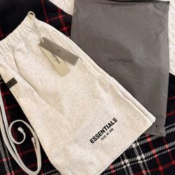 Essential Shorts Fear Of God 