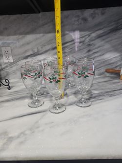Christmas Water Glasses