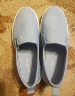 Women's West Loop Shoes Size 5/6