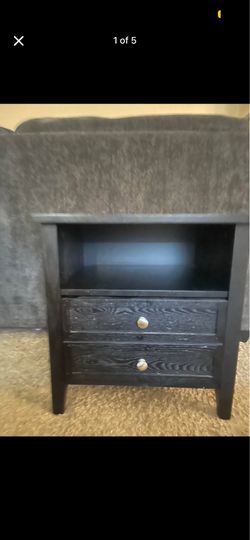 Set of 2 bed side dressers