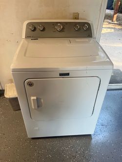 Washer and gas dryer