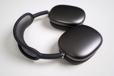 🎧 Apple AirPods Max Wireless Over-Ear Headphones (Brand New) – Now Starting at $429 or Only $1 to Take It Home Today! Save Up to $70 Instantly with F