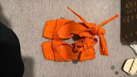 Orange heels 6.5