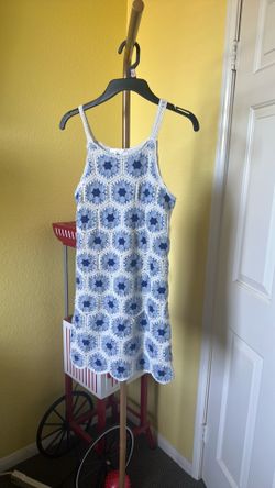 Girls dress size 10