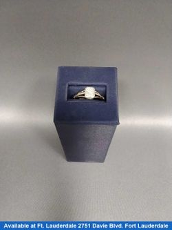 Women's Ring - Yellow Gold 10k (.417) 1.7 grams Size 7.5