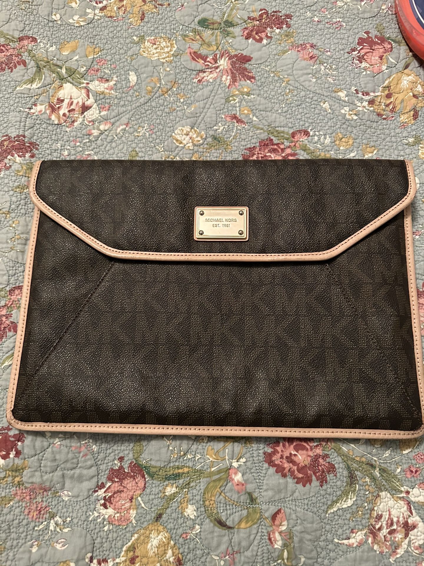 Michael Kors Portfolio Medium Laptop Holder Business Papers Travel  