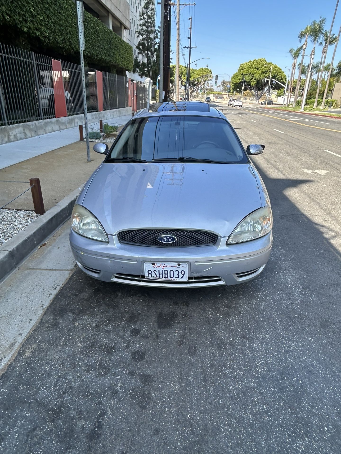 2002 Ford Taurus