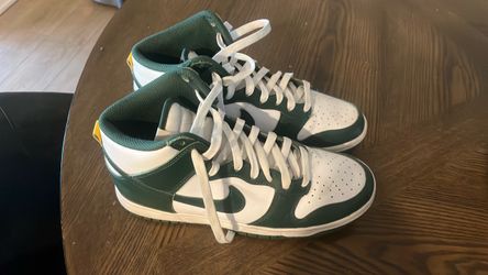 Nike Dunk High Green Australia Sneakers size 8.5 men’s