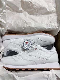 * Reebok Classic Leather "White/Gum" - Sz-11.5