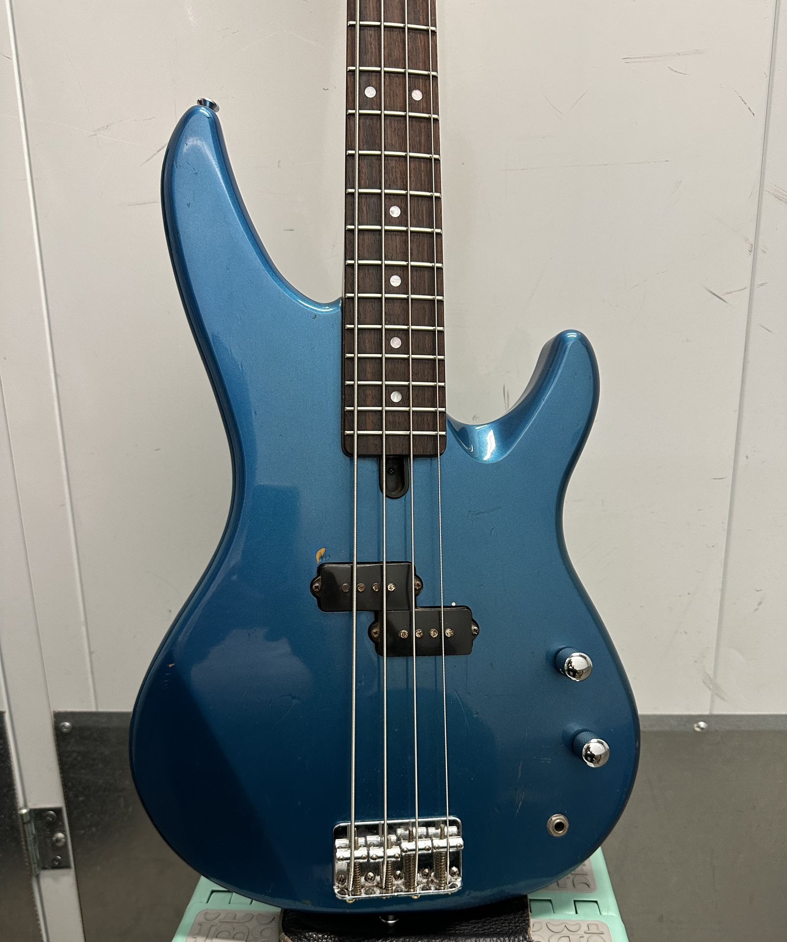 1996 - YAMAHA RBX 250 Bass Guitar