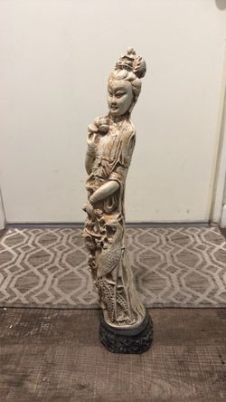Kuan Yin Goddess Decorative Figurine Statue