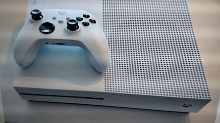 🎮 Xbox One S 🎯 🎮 🎯 Console And Controller