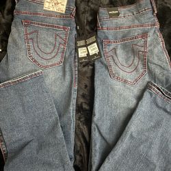 True religion men’s jeans size 34 & 32 BRAND NEW
