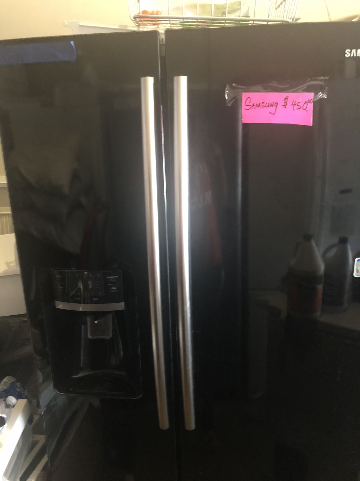 Samsung Refrigerator $450