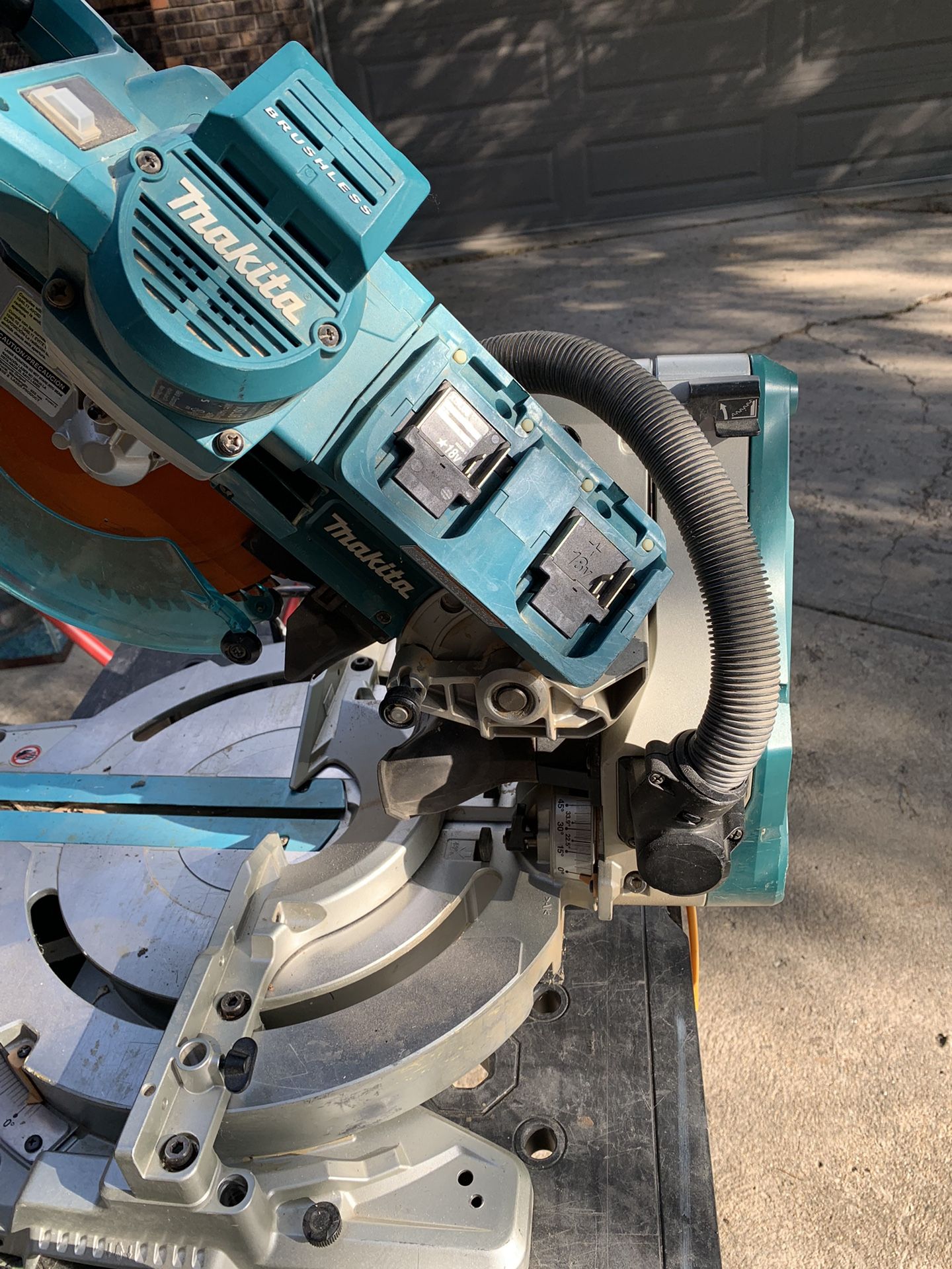 Makita 10 Inch Miter Saw