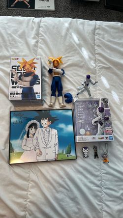 Dragon ball z collectibles lot