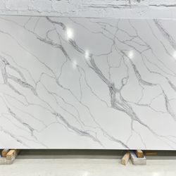 Quartz Kitchen Countertop 