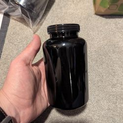 Unused Plastic Pill Bottles