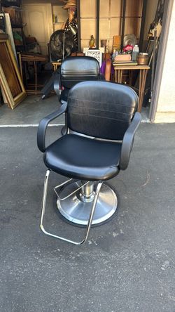 Black Hydraulic Salon Barber Chair