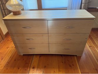 Free dresser